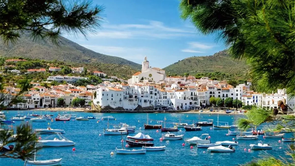 Pourquoi Cadaqués est il un incontournable de la Costa Brava