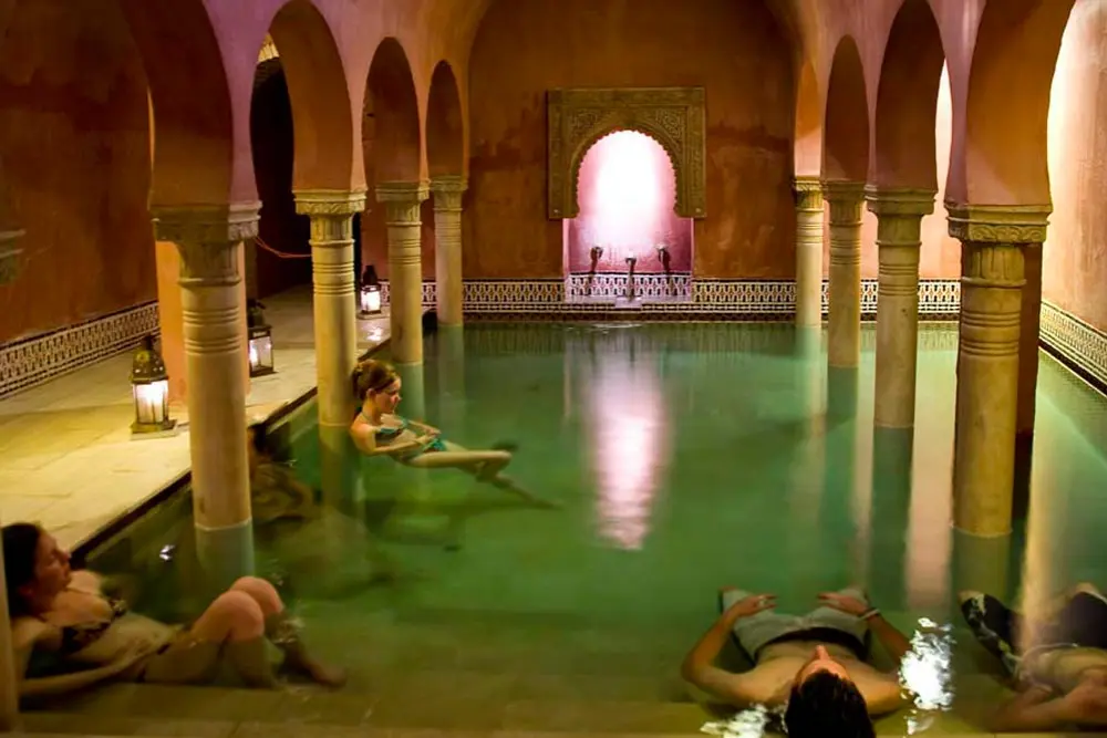 Se détendre dans les bains arabes Hammam Al Ándalus