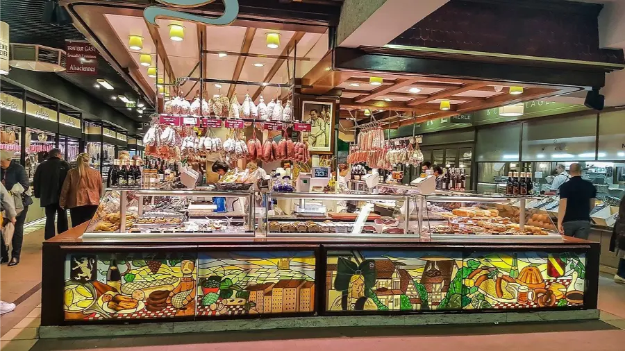 Découvrir les Halles de Lyon Paul Bocuse