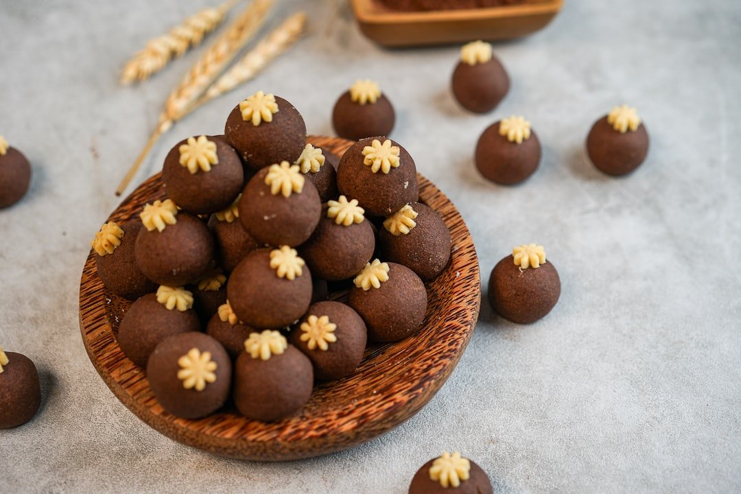 découvrez la tendresse irrésistible de nos cookies moelleux, fondants en bouche pour un plaisir gourmand unique.