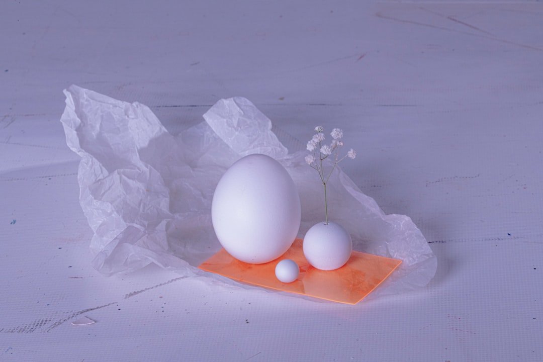 découvrez comment cuisiner des œufs parfaits à l'air fryer rapidement et facilement. recettes simples et conseils pour des œufs moelleux et savoureux.