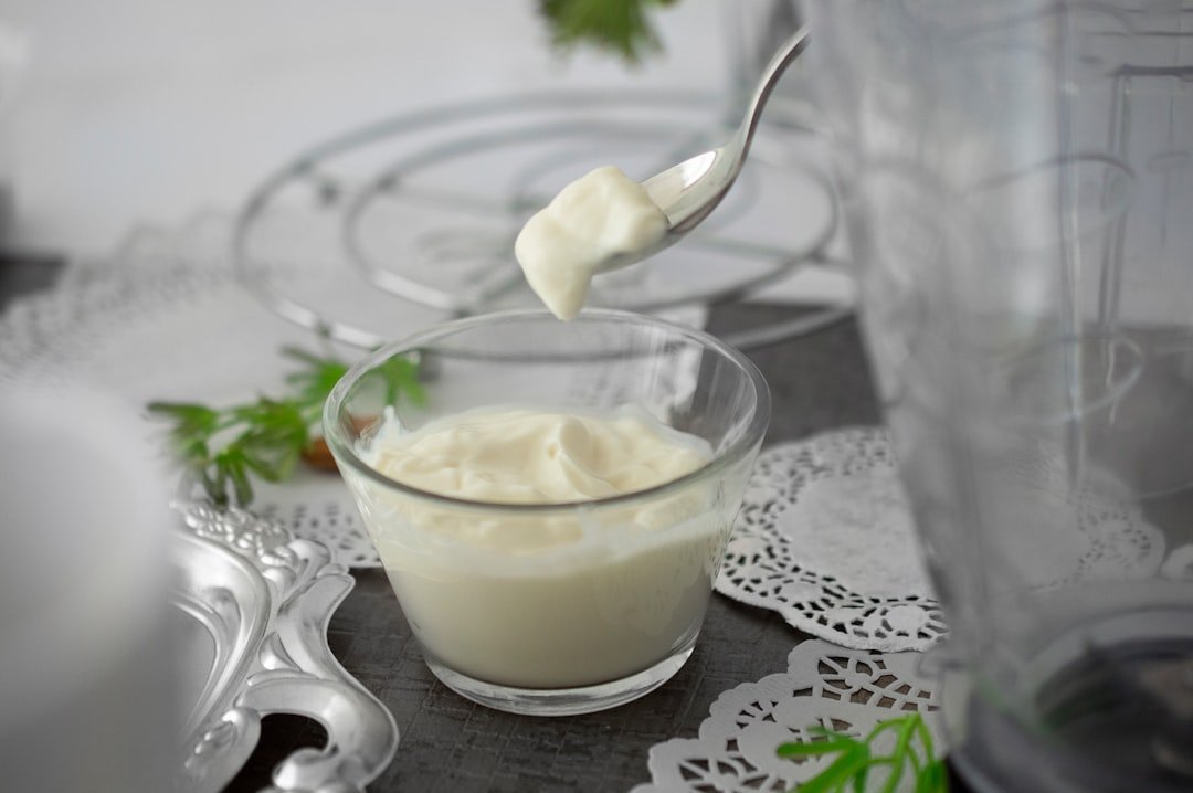 découvrez notre recette facile de crème à la vanille, parfaite pour desserts et pâtisseries maison, avec des ingrédients simples et savoureux.