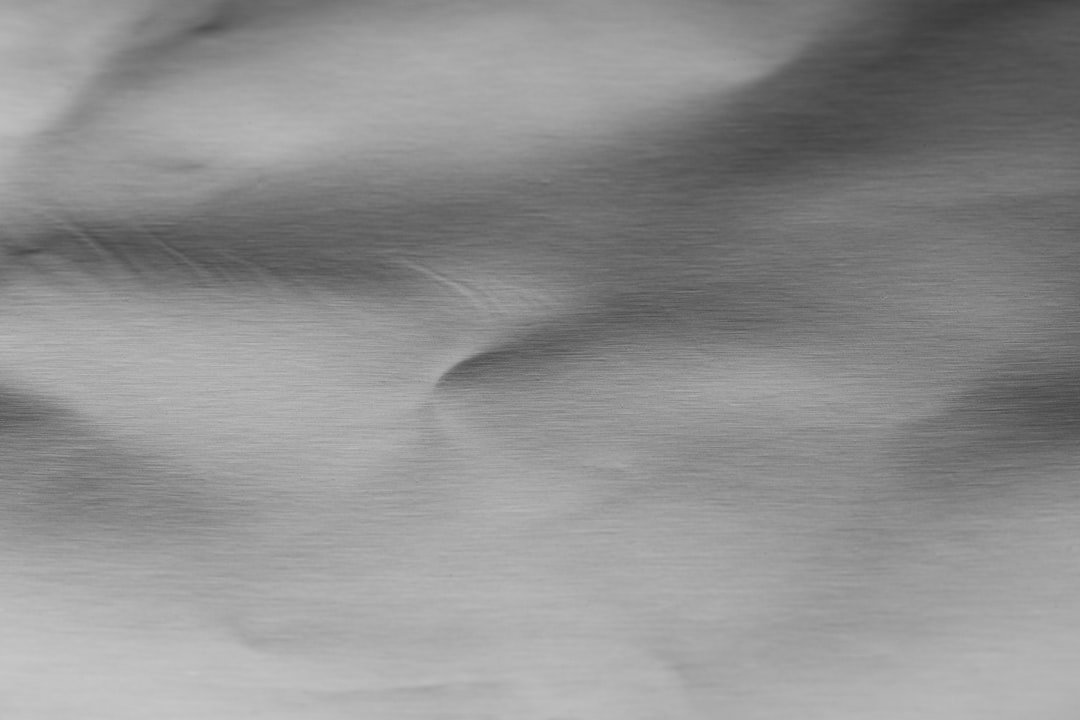 découvrez tout sur l'aluminium : ses propriétés, ses usages industriels et domestiques, ainsi que ses avantages écologiques.