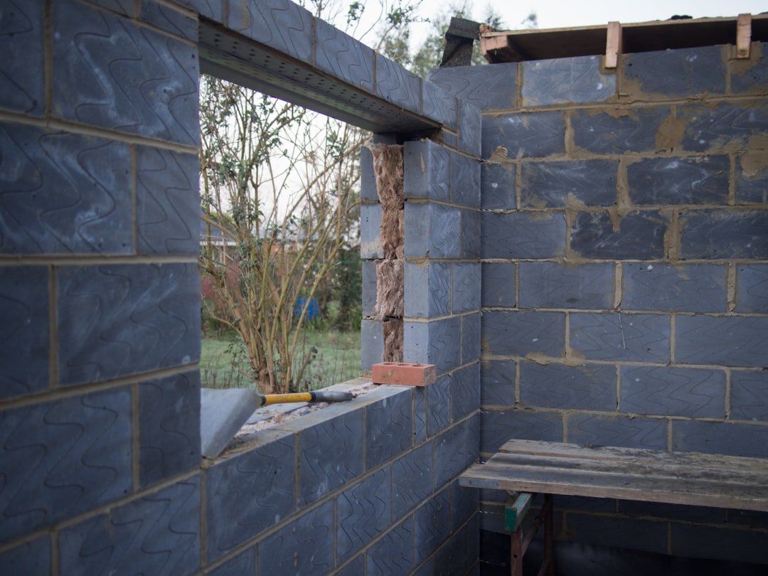 découvrez nos conseils et astuces pour la construction de votre barbecue, alliant design et fonctionnalité pour des repas conviviaux en plein air.