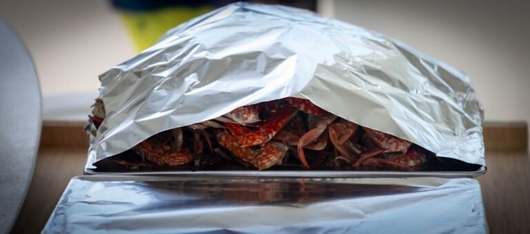 découvrez comment utiliser du papier aluminium dans votre friteuse à air pour cuisiner facilement et obtenir des résultats croustillants tout en facilitant le nettoyage.