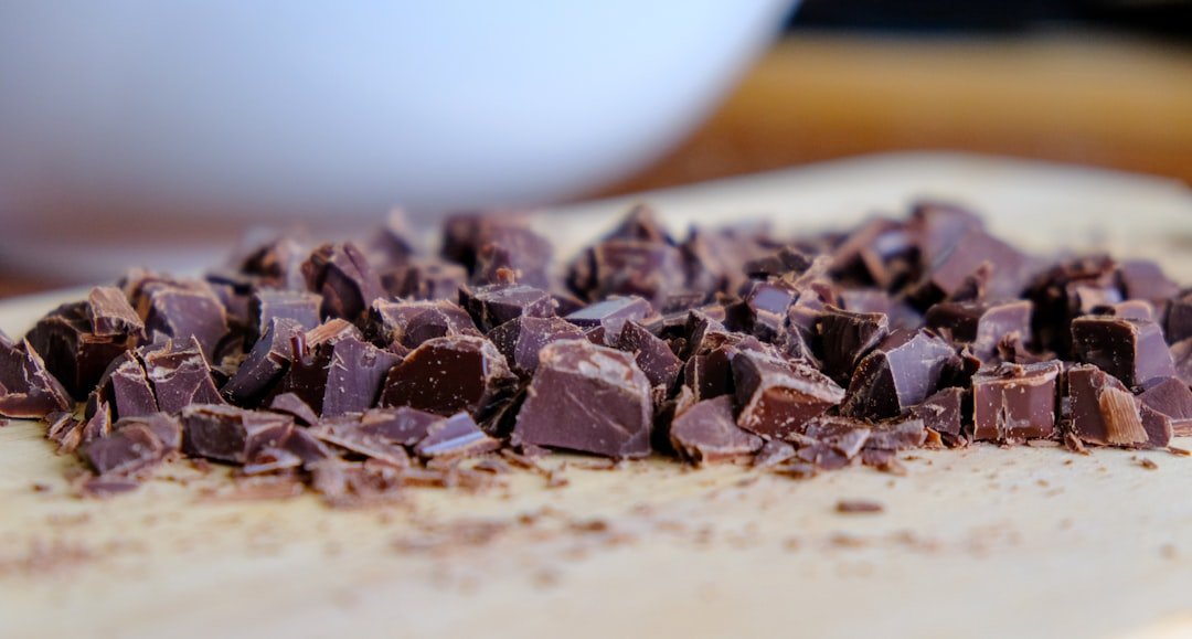 poudre de chocolat pour micro-ondes : préparez facilement des boissons chaudes délicieuses et onctueuses en quelques minutes.