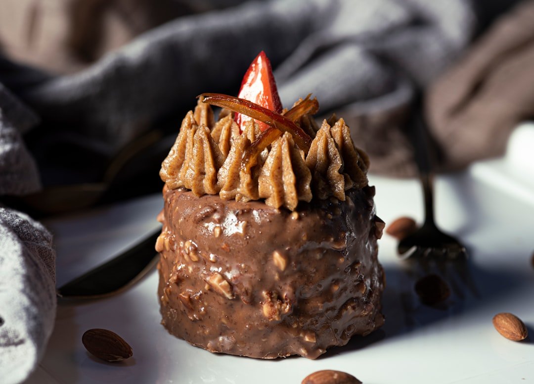 découvrez la recette parfaite du marron au chocolat, une délicieuse gourmandise alliant douceur chocolatée et saveur intense de la châtaigne.