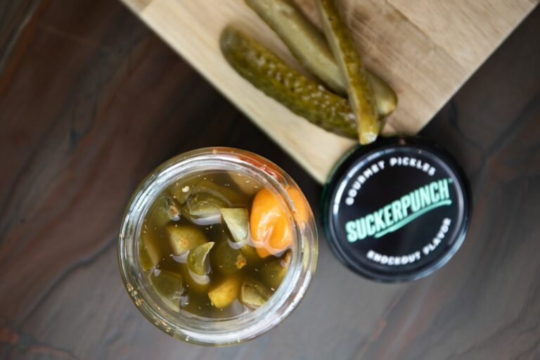 découvrez pickle crunch, une délicieuse collation croquante au goût unique de cornichon, parfaite pour tous les amateurs de saveurs originales.