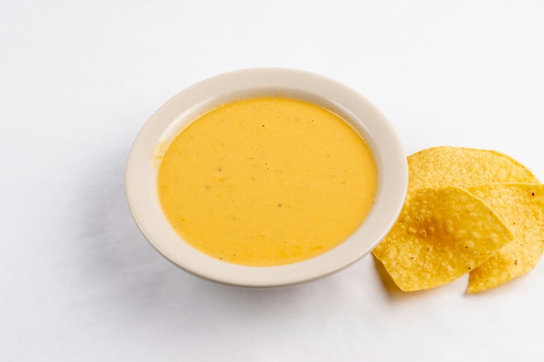 découvrez notre sélection savoureuse de sauces maison pour sublimer tous vos plats, des recettes classiques aux créations originales.