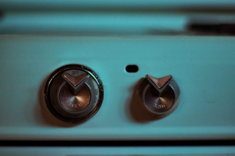 découvrez le coût électrique d'une friteuse à air et comment optimiser votre consommation d'énergie pour économiser sur votre facture.