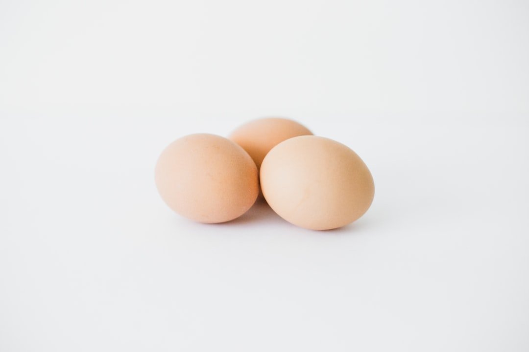 découvrez les bienfaits des blancs d'œufs : une source riche en protéines, faible en calories et idéale pour une alimentation saine et équilibrée.
