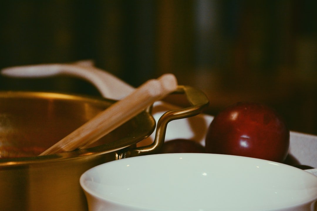découvrez comment conserver votre compote de pommes maison de manière simple et efficace pour en profiter toute l'année.