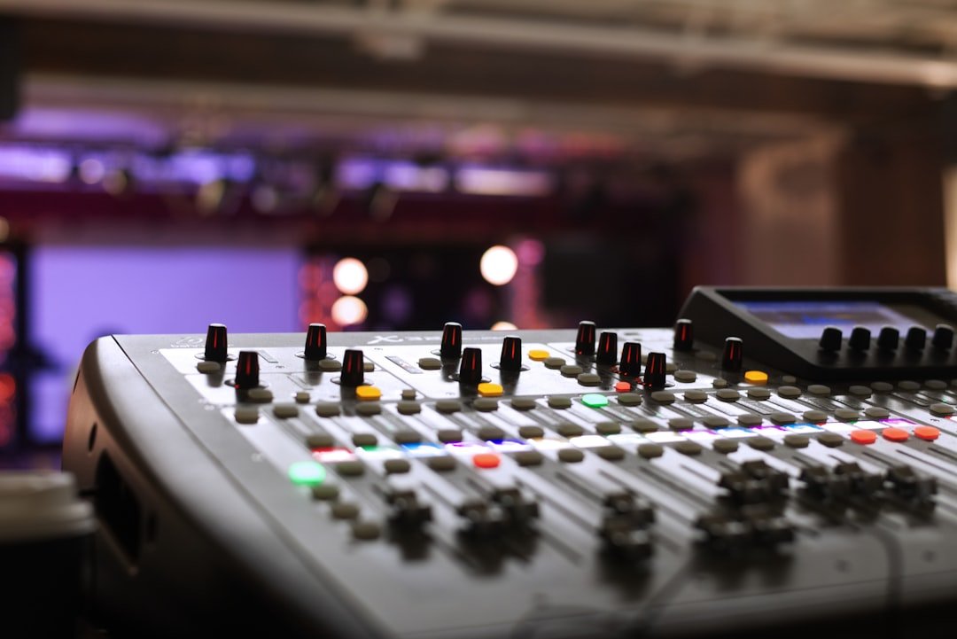 découvrez notre mixeur sur socle performant, idéal pour toutes vos préparations culinaires. mixage facile et résultats professionnels garantis.