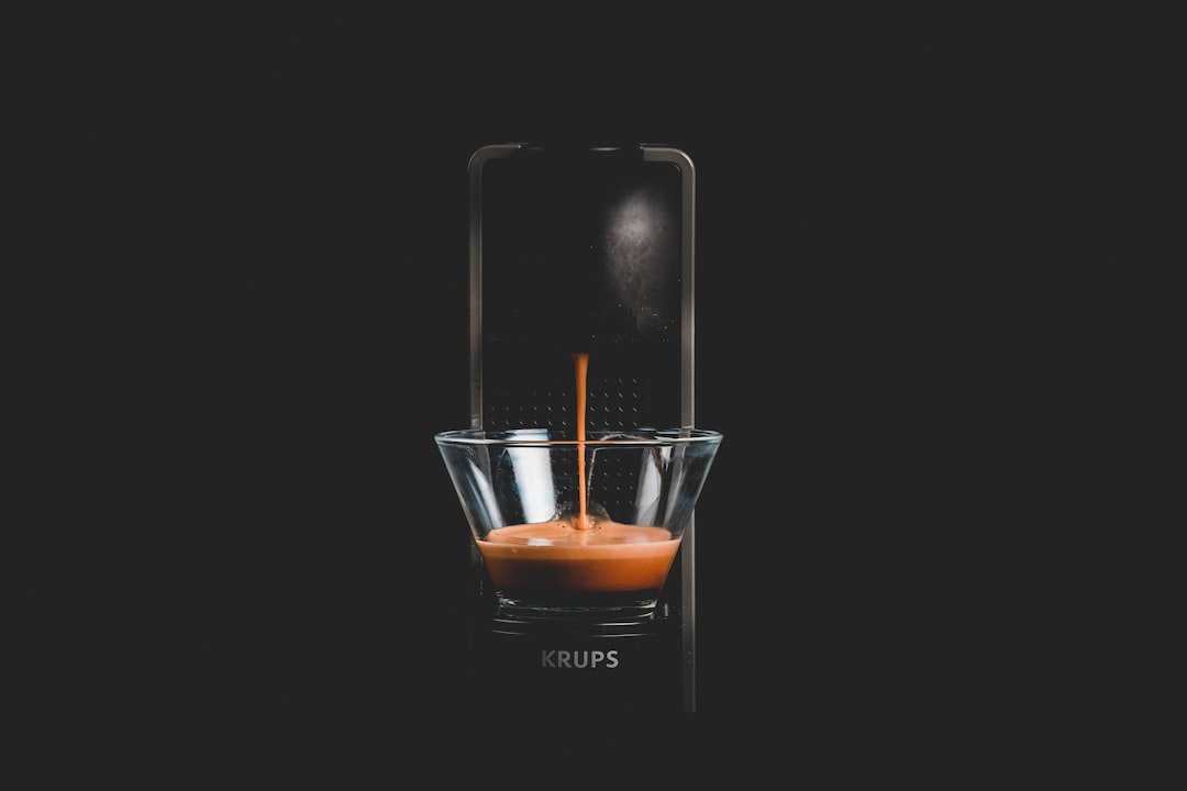 découvrez comment réinitialiser facilement votre cafetière krups pour un fonctionnement optimal et des cafés parfaits à chaque utilisation.