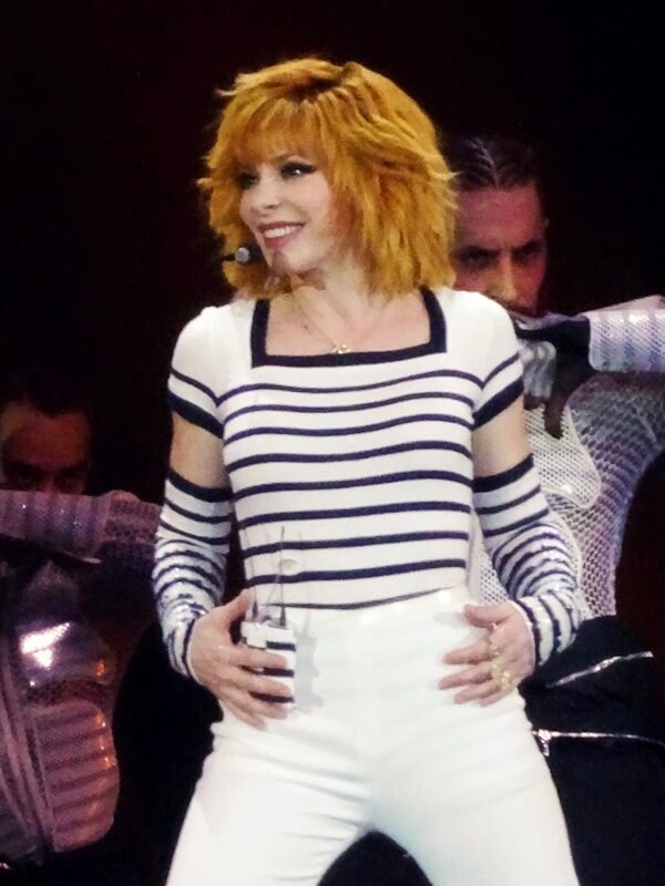 Mylène farmer enceinte ? rumeurs et vérités sur sa vie