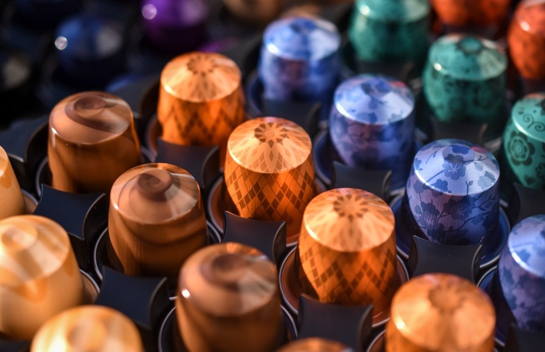 guide complet pour démonter une machine nespresso magimix, étape par étape, avec conseils et précautions pour un entretien facile et sûr.