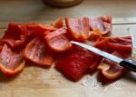 découvrez la technique du peeling au poivre pour exfolier et revitaliser votre peau en douceur, tout en éliminant les impuretés et en stimulant le renouvellement cellulaire.
