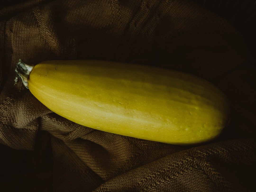 découvrez les bienfaits du spaghetti squash, une alternative saine aux pâtes traditionnelles, riche en fibres et faible en calories.