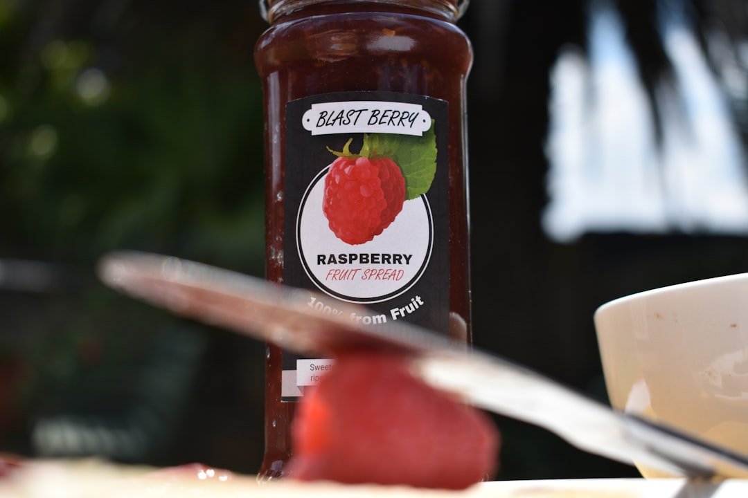 découvrez une délicieuse recette de sauce aux fraises, parfaite pour accompagner vos desserts et ajouter une touche fruitée et sucrée à vos plats.
