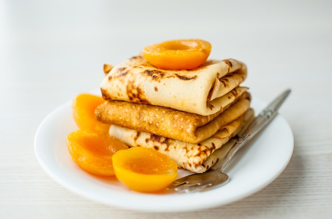 découvrez notre délicieuse sélection de crêpes, des recettes traditionnelles aux créations gourmandes, parfaites pour toutes les occasions.